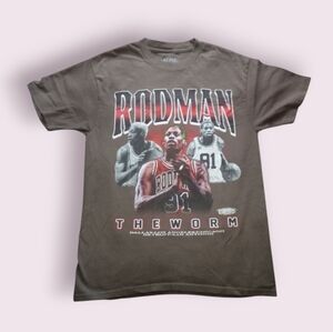 Dennis Rodman "The Worm" graphic t-shirt